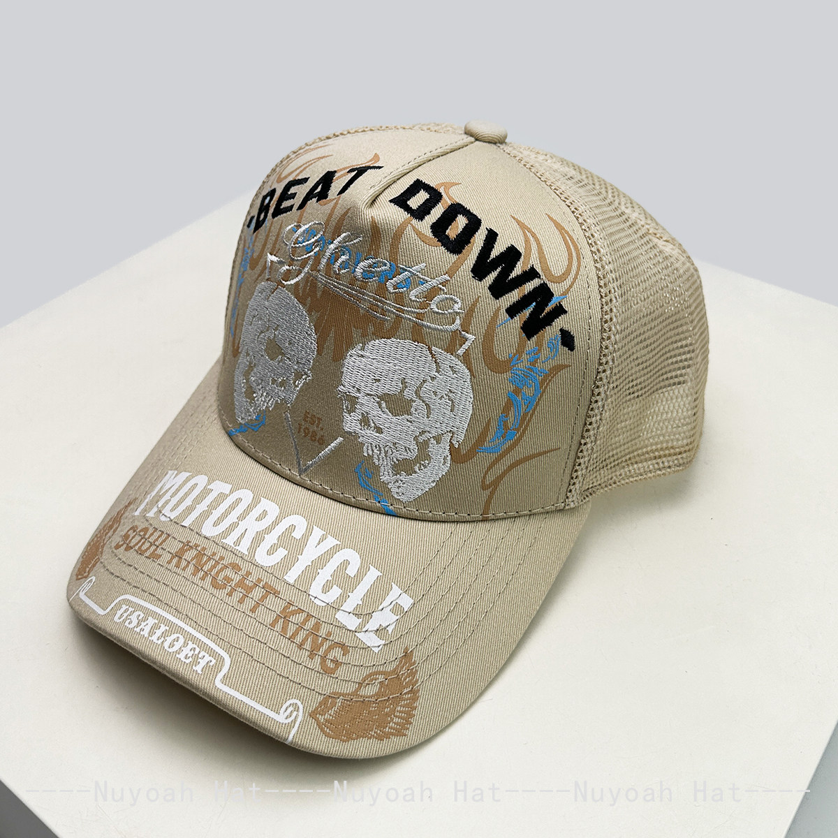 スカルフレーム刺繍ハードトップトラッカーハット春夏新作ダーク - Trucker Hat Cap のレビューと価格
