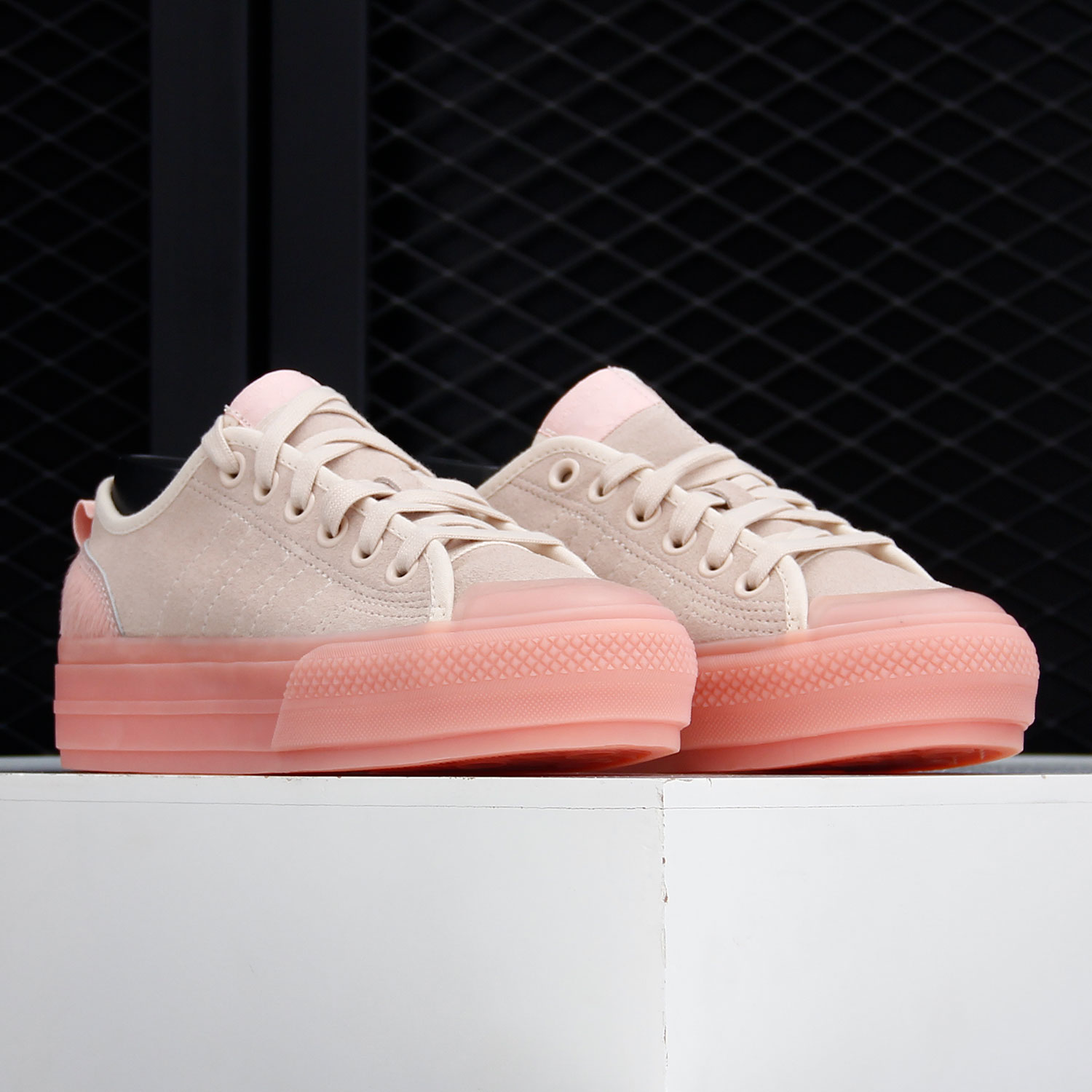 アディダス 正規品 オリジナルズ レディース NIZZA ス - Adidas Shoes Gazelle のレビューと価格